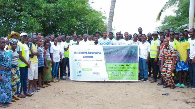 Sensibilisation et reboisement avec l’ONG IDIS : 1200 palétuviers plantés pour protéger les mangroves à Akokponawa